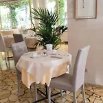 Park Castello Отель