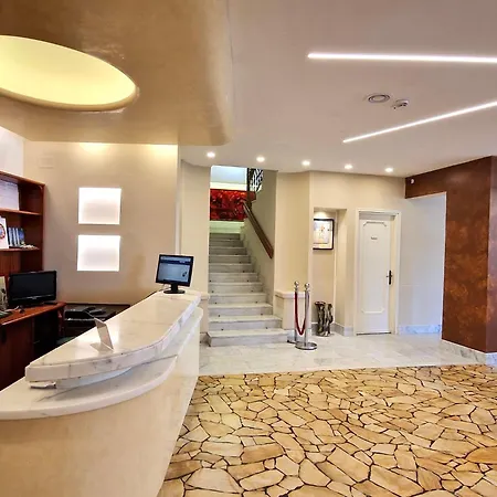 Park Castello Отель 3*