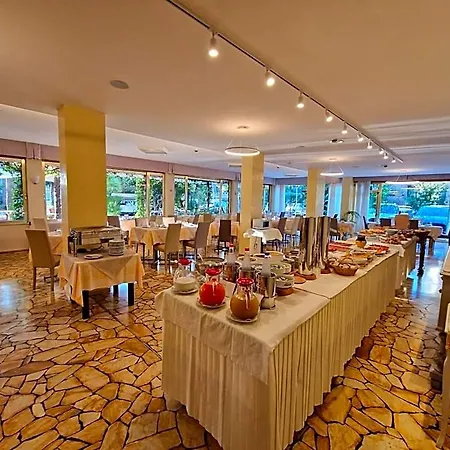 Park Castello מלון