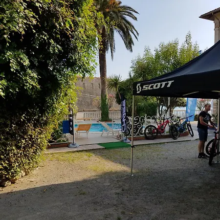 Park Castello Finale Ligure