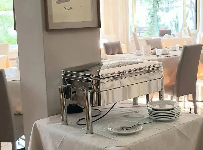 Park Castello Szálloda Finale Ligure